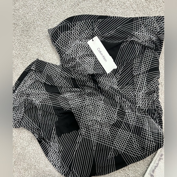 Brand new midi dress - Picture 6 of 10